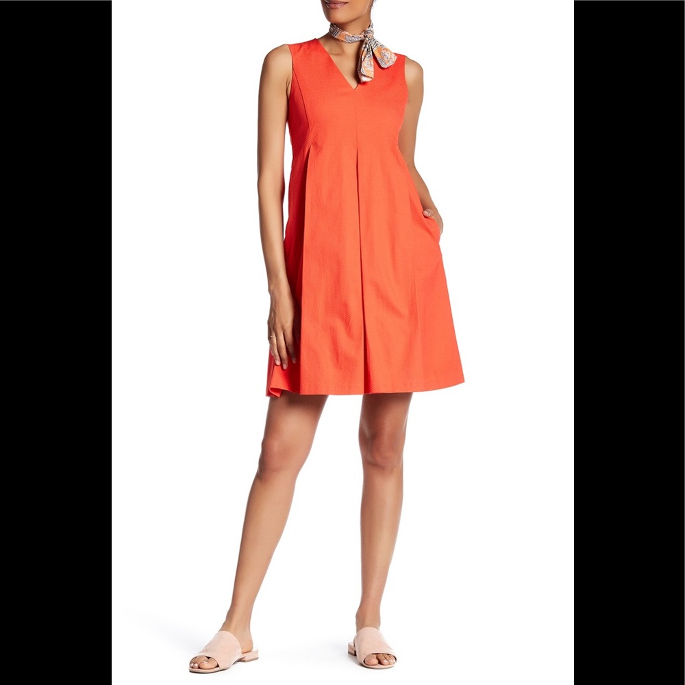 Lands’ End Canvas NWOT Sleeveless Pleated Dress